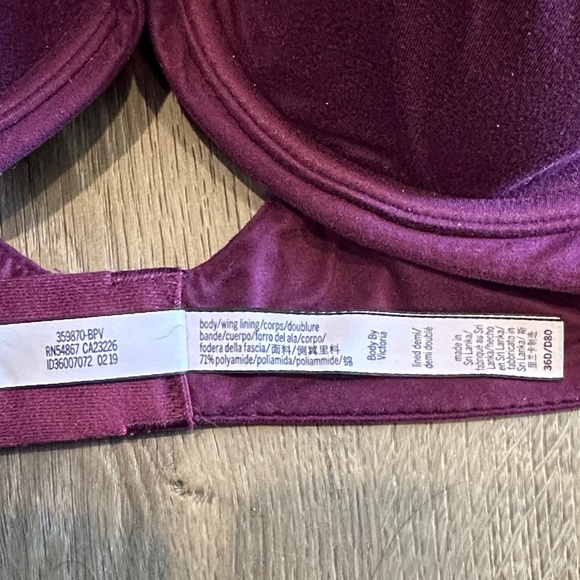 VS Bra - Picture 3 of 5